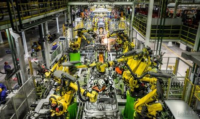 五菱新能源戰(zhàn)略發(fā)布 力爭(zhēng)2023年銷(xiāo)量達(dá)百萬(wàn)輛，軟件開(kāi)發(fā)成核心引擎